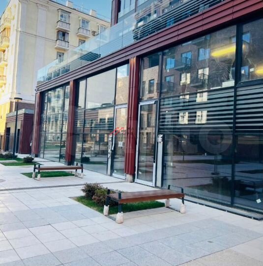 Сдам торговое помещение, 255 м²