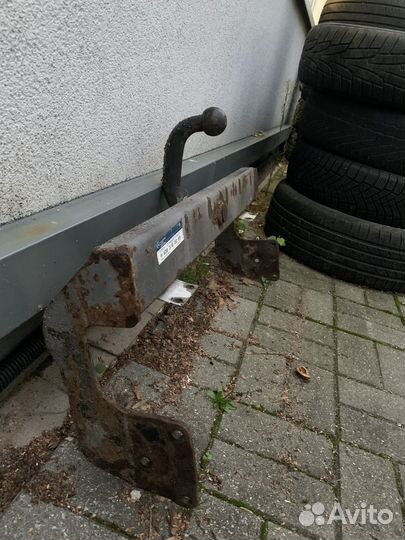 Установка фаркопа Mersedes