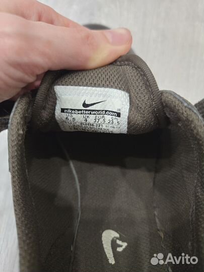 Кроссовки nike