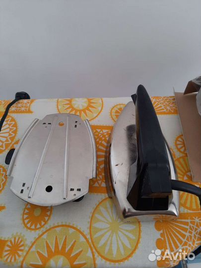 Утюг с подставкой СССР