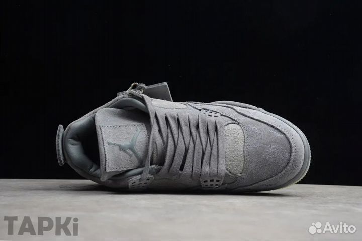 Nike Air Jordan 4 Retro Kaws кроссовки