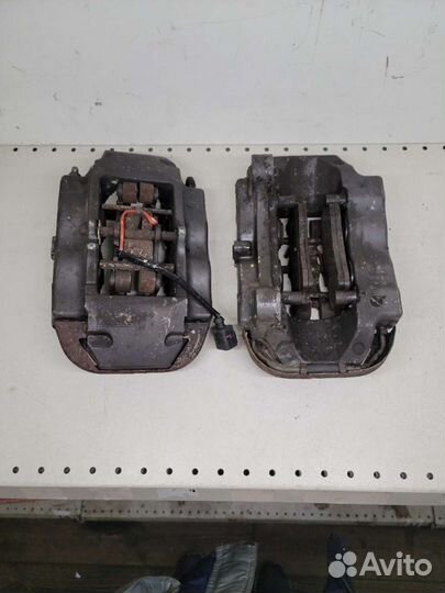 Суппорт задний VW Touareg 2003-2010