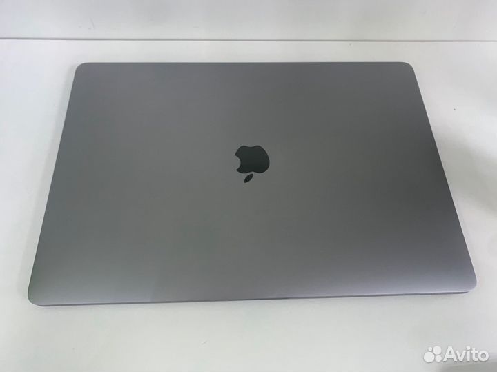 Apple macbook pro 15 2018 16/256gb