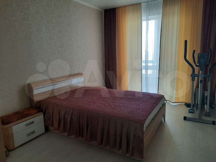 2-к. квартира, 86 м², 14/16 эт.