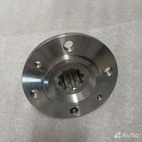 Фланец вторичного вала кпп на Газ-53, Газ-3307