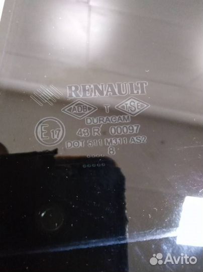 Стекло двери задней левой форточка Renault Megane