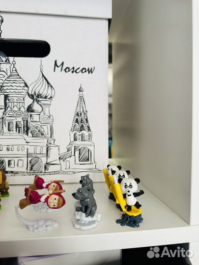 Киндер сюрприз Маша и медведь