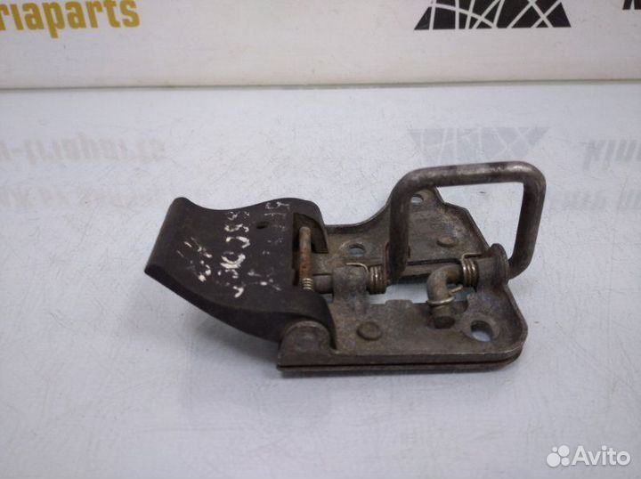 Крюк замка капота Skoda Octavia A7 5E3 до