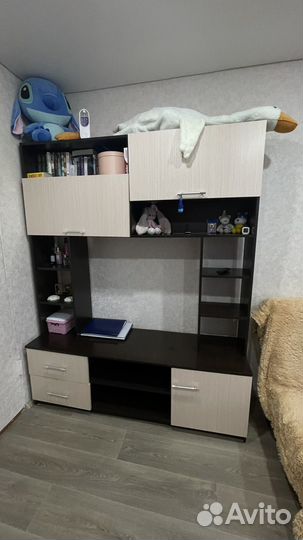 Стенка в гостиную