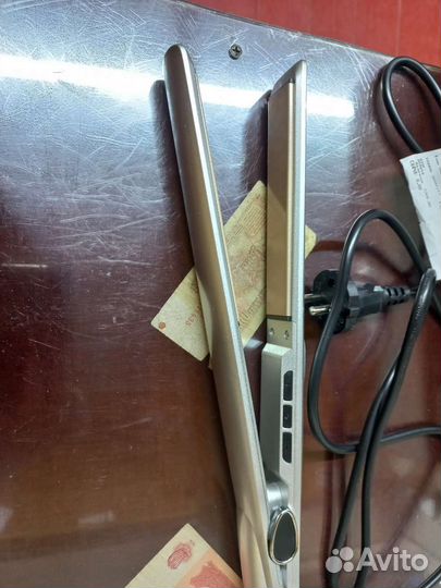 Утюжок для волос