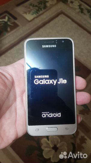 Телефон Samsung