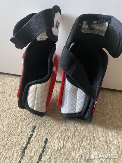 Щитки хоккейные детские CCM