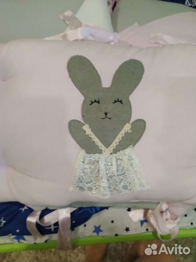 Бортики, подушки в детскую кроватку