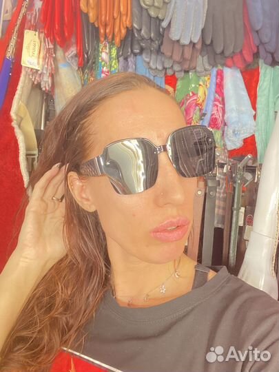 Солнцезащитные очки женские новые