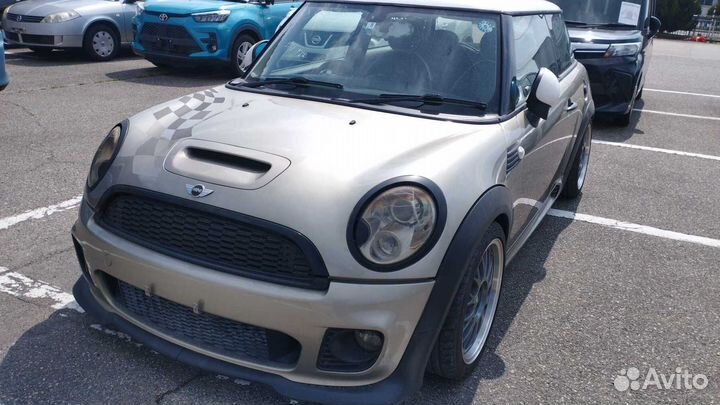 В разбор Mini Cooper S 2008 R56 N14B16