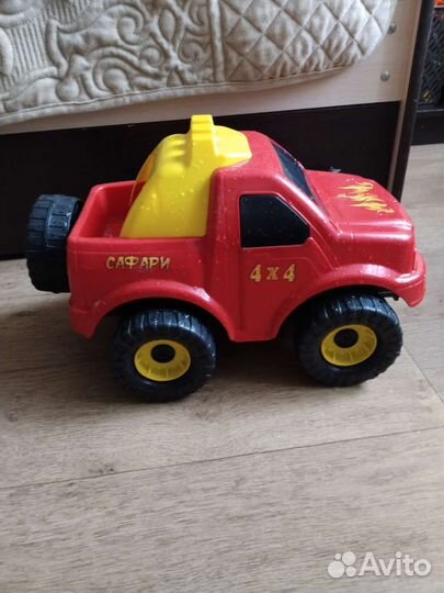 Игрушки машина большая