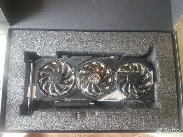 Видеокарта GTX 970 4 GB