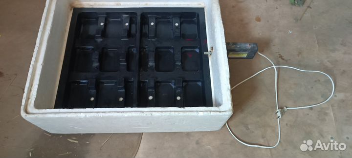 Инкубатор Bagan