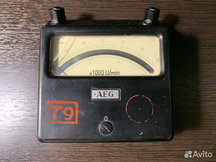 Измерительный прибор (тахометр), AEG