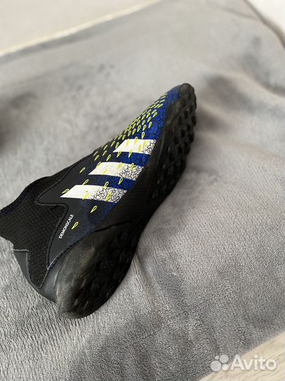 Бутсы adidas predator 37 размер