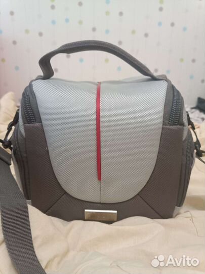 Фотоаппарат с сумкой