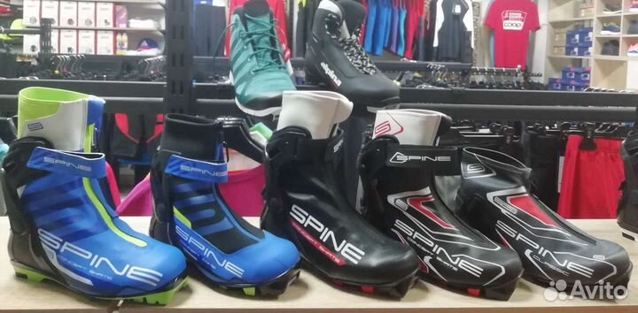 Лыжные ботинки