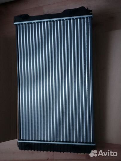 Продаю радиатор и фильтр салона
