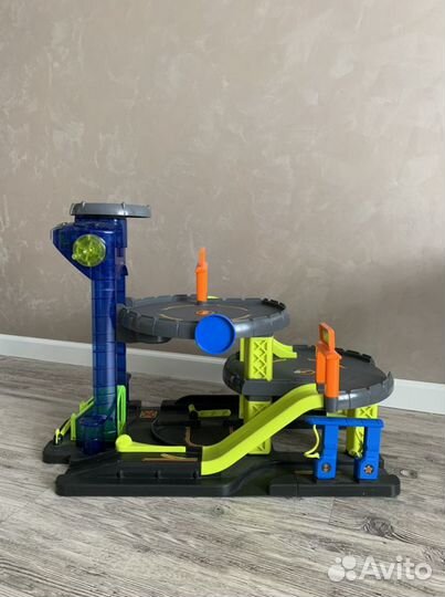 Гараж парковка трек ELC