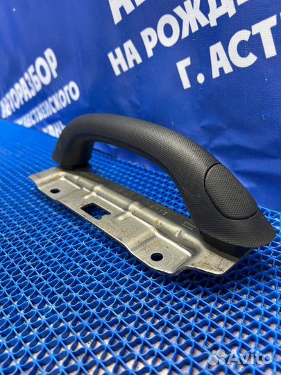 Ручка салона Ford Explorer внедорожник KX BDA 2013