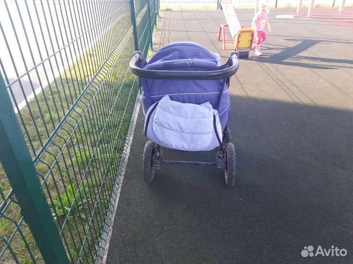 Прогулочная коляска tutis