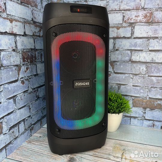 Портативная блютуз колонка