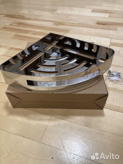 Угловая полка для ванной