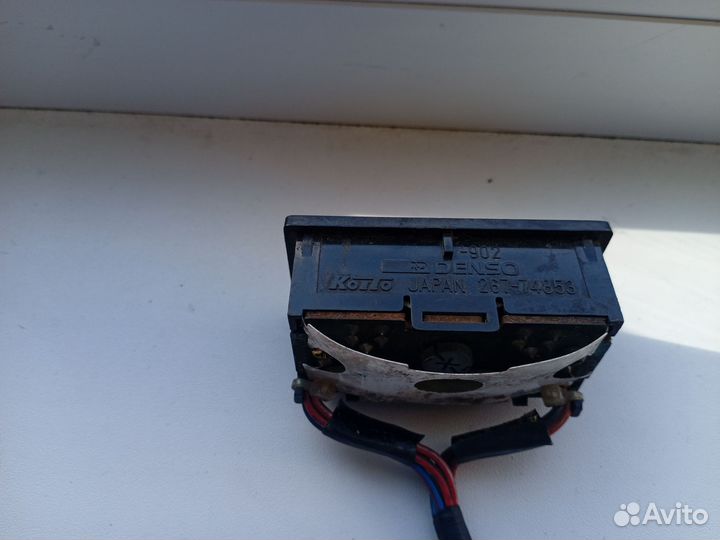 Кнопка кондиционера Toyota Crown 130