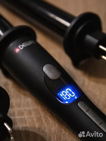 Набор из трёх плоек Dewal Trio для волос