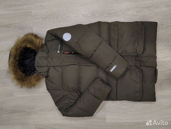 Зимняя куртка для мальчика 146-152