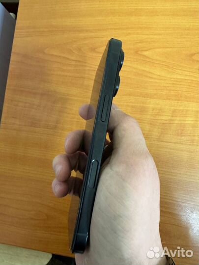 iPhone 16 Pro, 128 ГБ