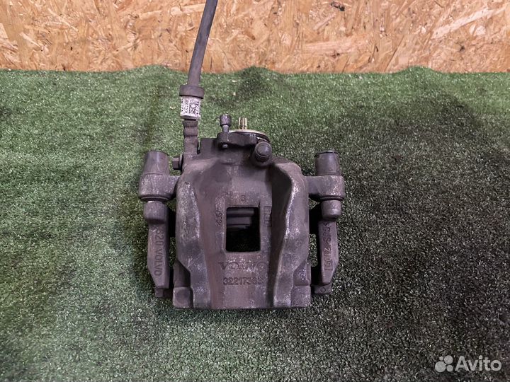 Суппорт задний левый volvo XC90 S90 36003032