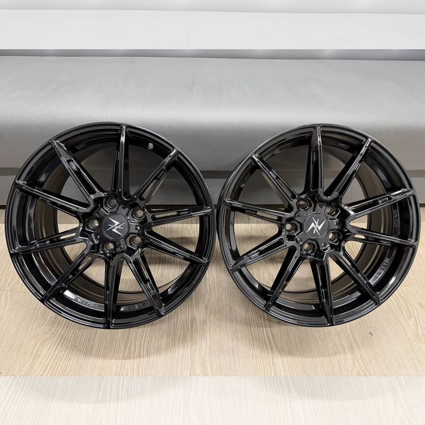 Литые диски Blitz 7.5×R17 5×112
