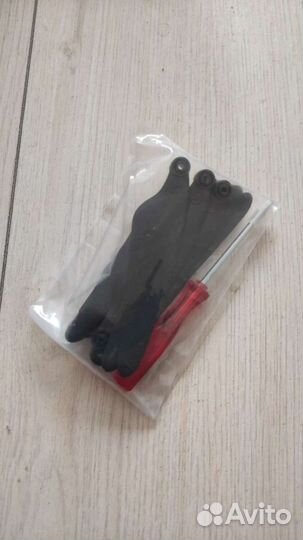 Квадрокоптер hubsan zino pro