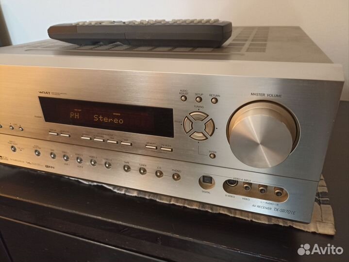 Ресивер Onkyo TX-SR701E