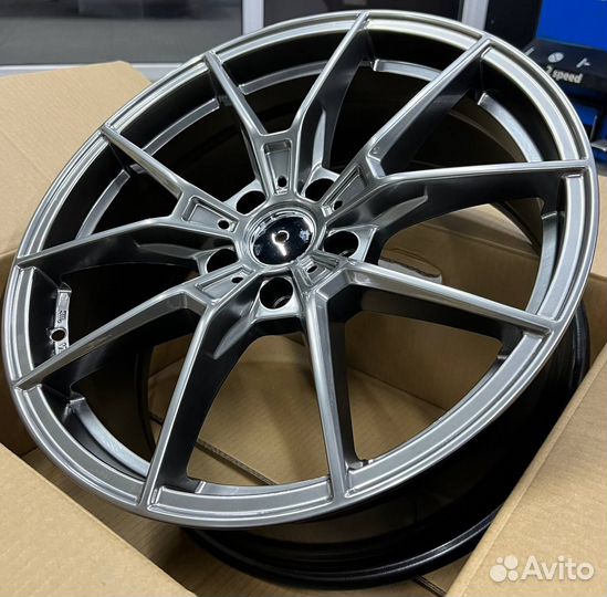 Диски на Toyota Camry Тойота Камри R18