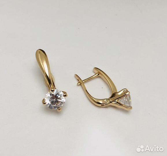 Серьги из медицинского сплава