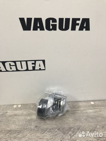 Натяжитель приводного ремня с роликом PT-3105