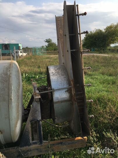 Опрыскиватель садовый