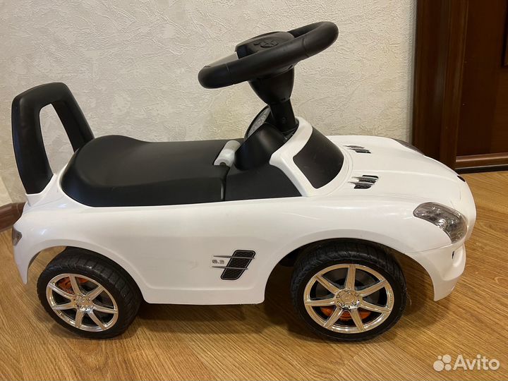 Машинка каталка толокар Mercedes