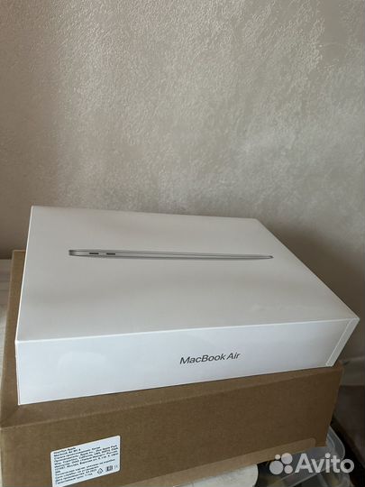 Apple macbook air 13 M1 256