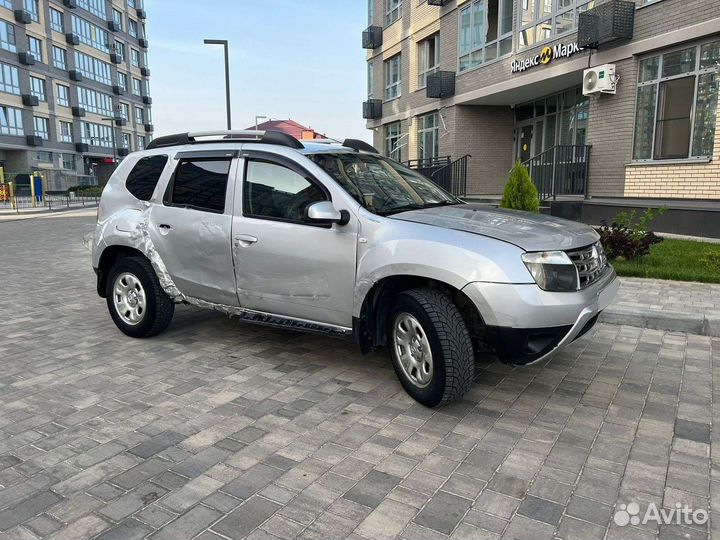 Renault Duster 2.0 МТ, 2012, битый, 108 000 км