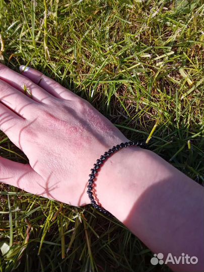 Браслет из бисера крестиком