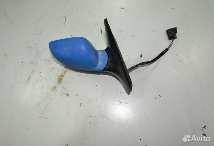 Зеркало правое электро Volkswagen Golf 4