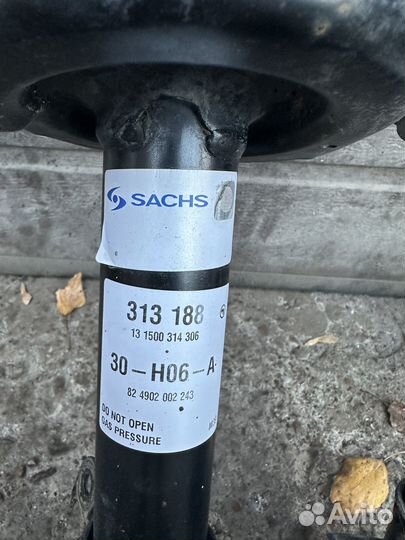 Передние амортизаторы пружина на ммс colt